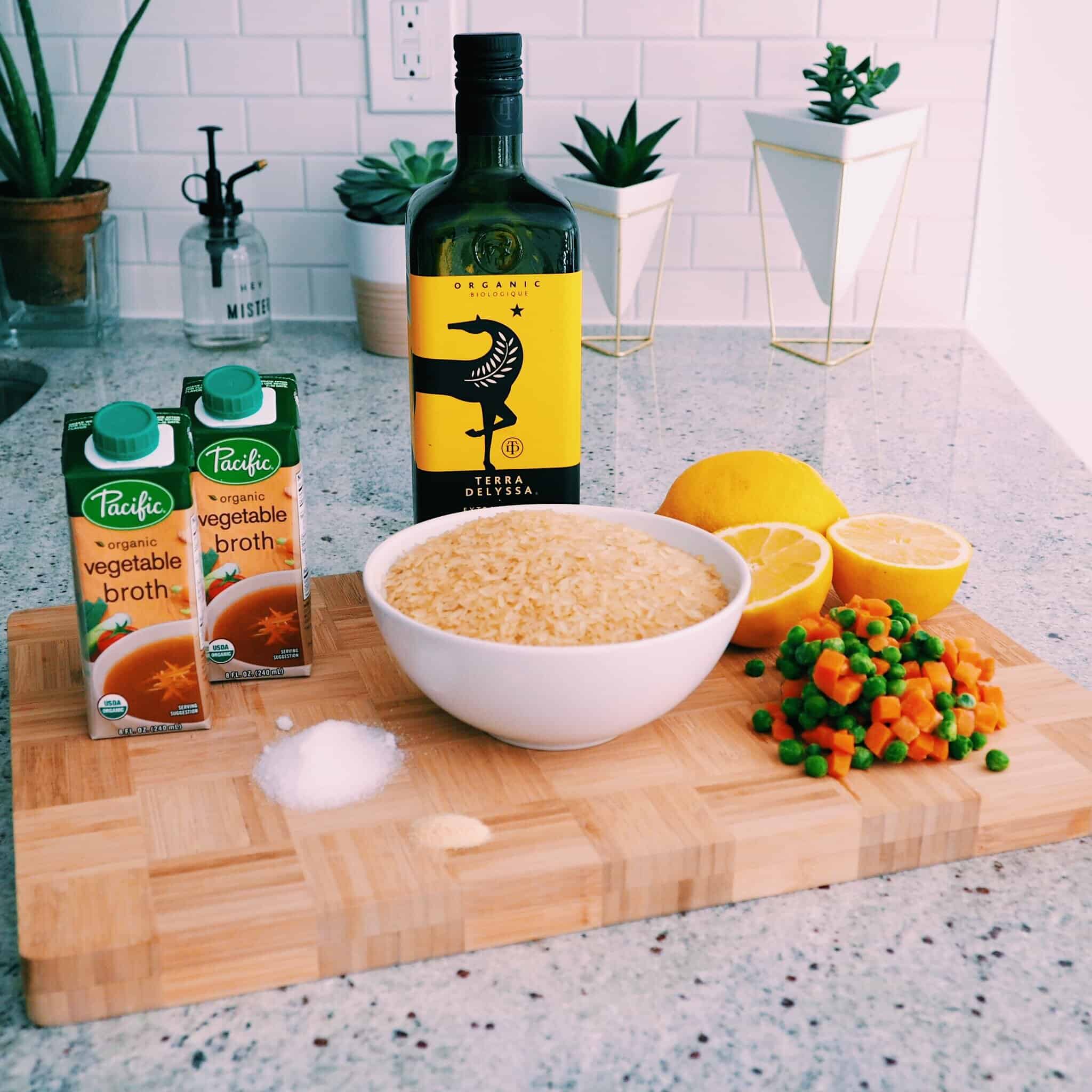 Ingredients to make vegan greek rice