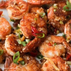 featured image of salt and pepper shrimp