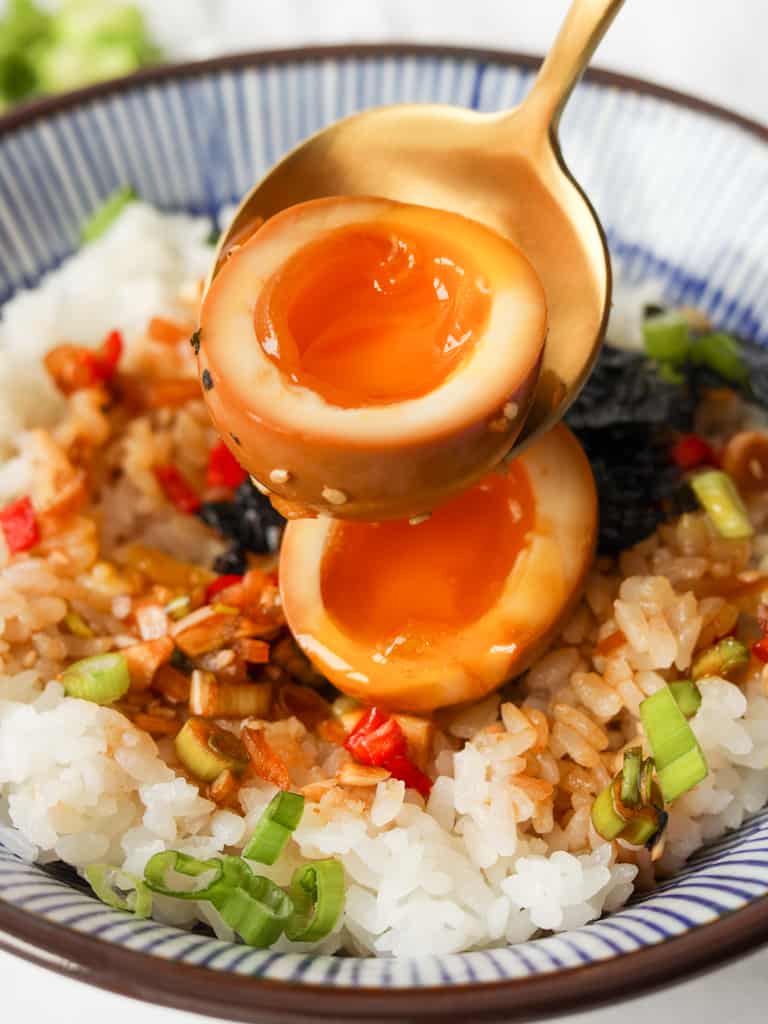 Mayak Eggs