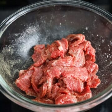 Marinate beef with Marinade ingredients as listed above for 20 minutes.