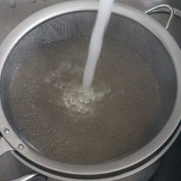 Cooked tapioca pearls rinsed under cold running water.