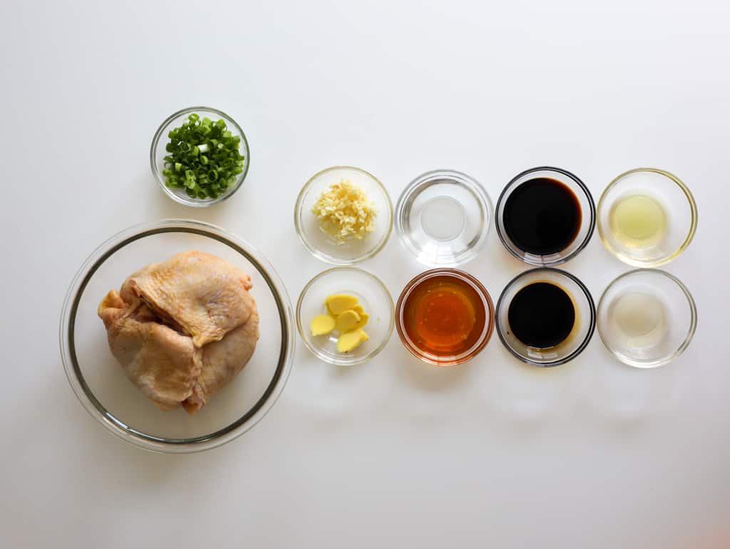 ingredients to make soy sauce chicken