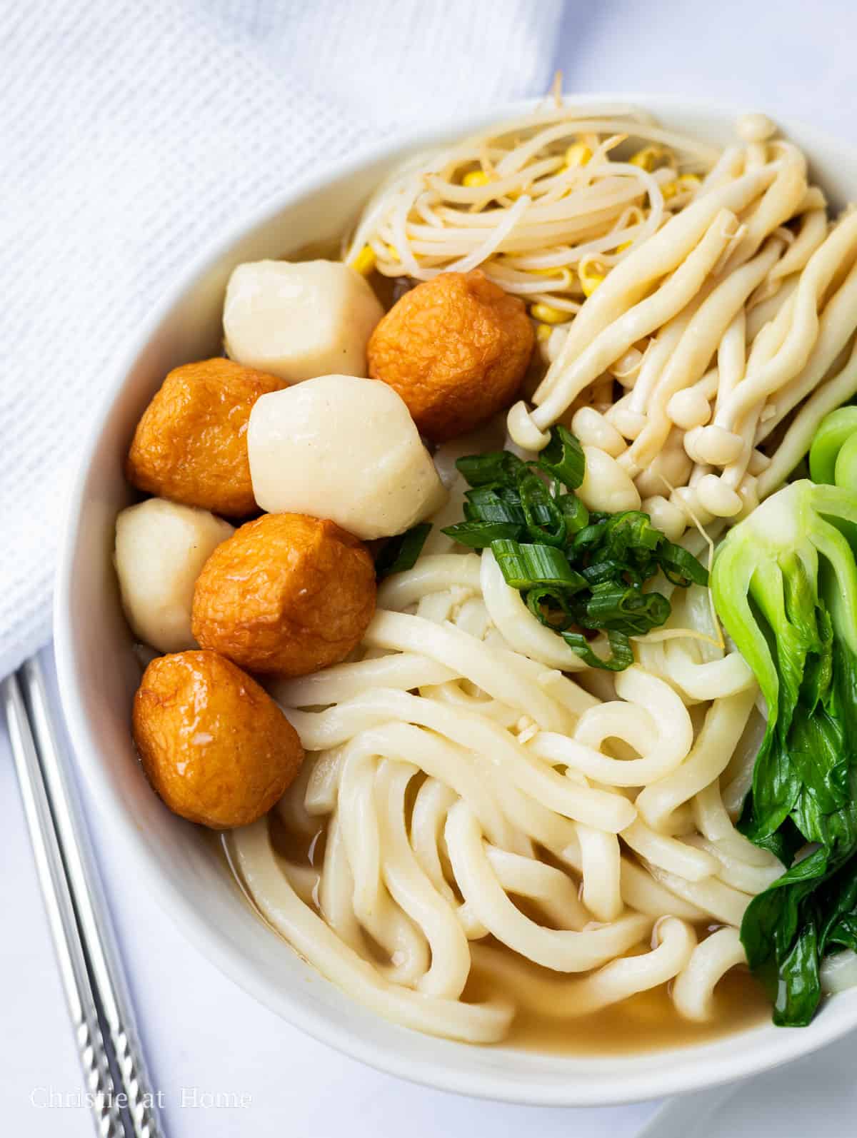 fish ball noodle soup