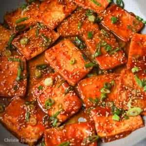 featured image of gochujang tofu