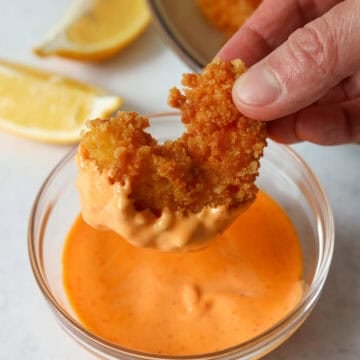 Crispy panko shrimp served with creamy spicy dipping sauce
