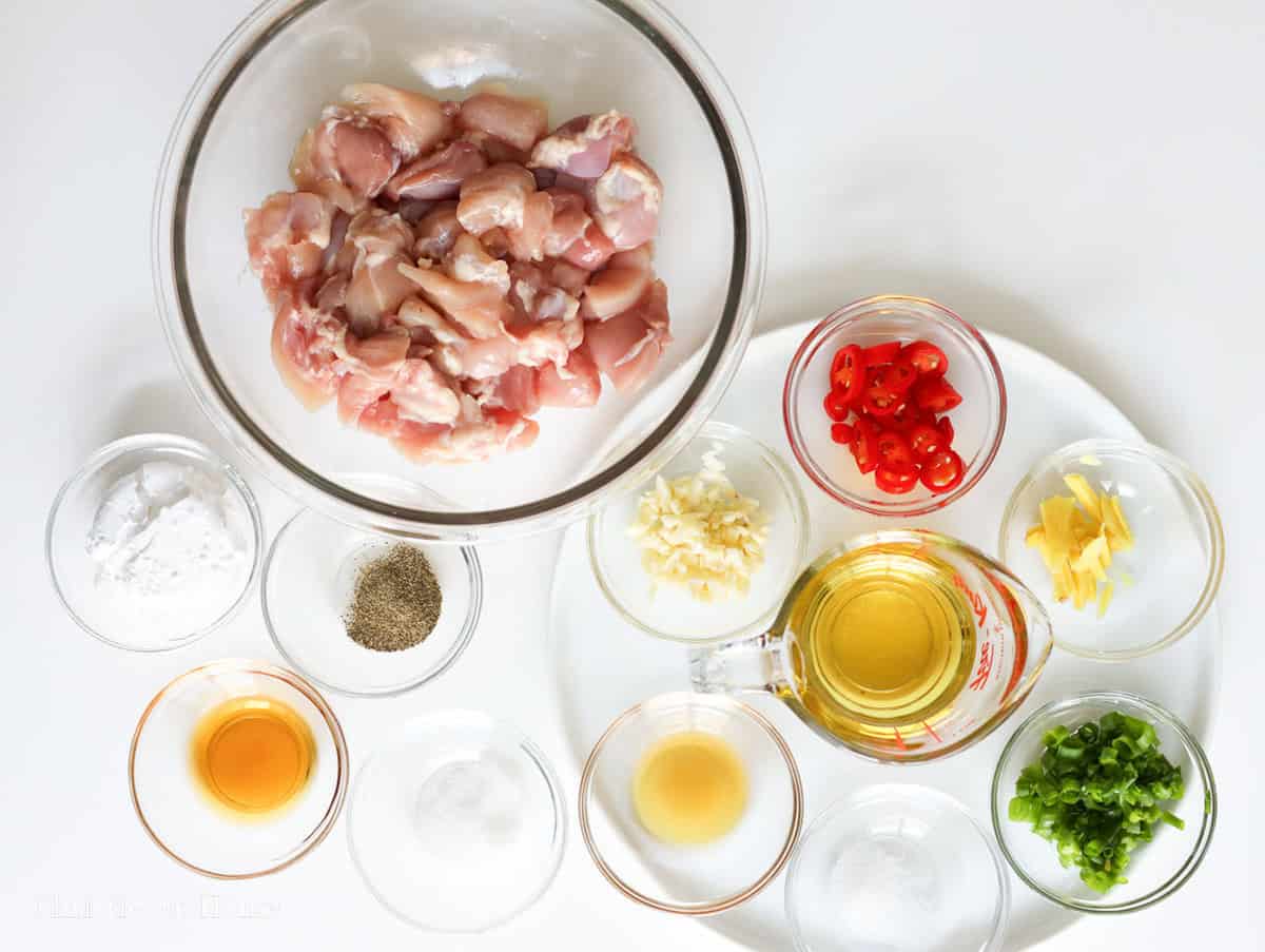 ingredients to make salt and pepper chicken