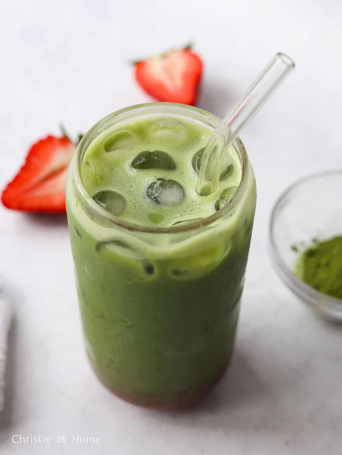 strawberry matcha latte